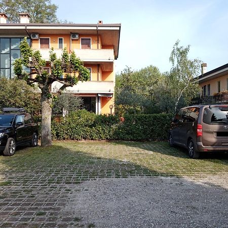 Casa Lugana 9 - Monolocale Con Piscina Fronte Lago Sirmione Exterior photo