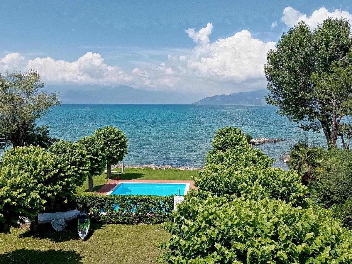 Casa Lugana 9 - Monolocale Con Piscina Fronte Lago Sirmione Exterior photo